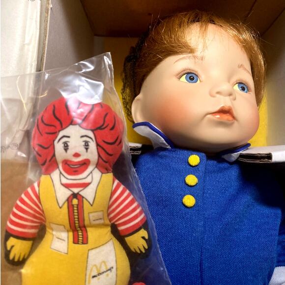 Mcdonald's McMemories Doll Ashton Drake You Deserve Break Today Collectible NRFB - Picture 1 of 10